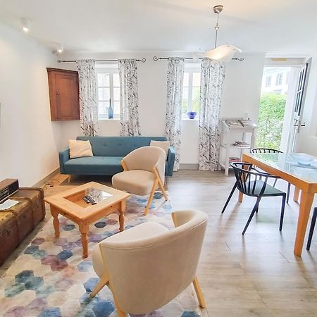 Living-In-History: Meister Carl Apartment Dudeldorf Bagian luar foto